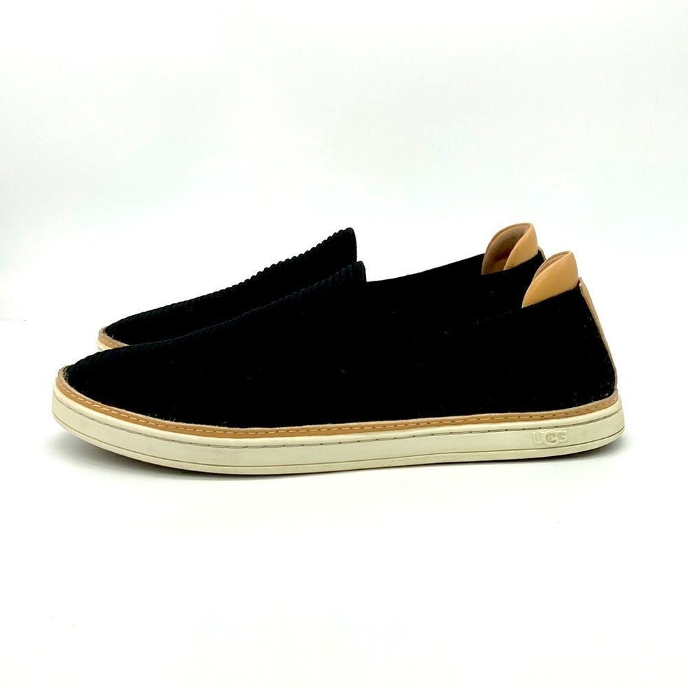 UGG Sammy Slip On - Picture 5 of 9